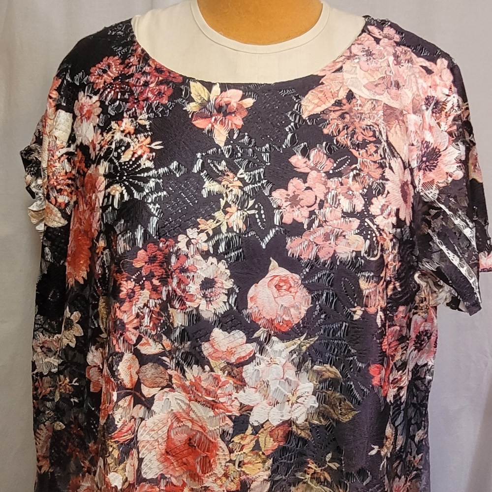 Simply Emma Floral Blouse Size 3X